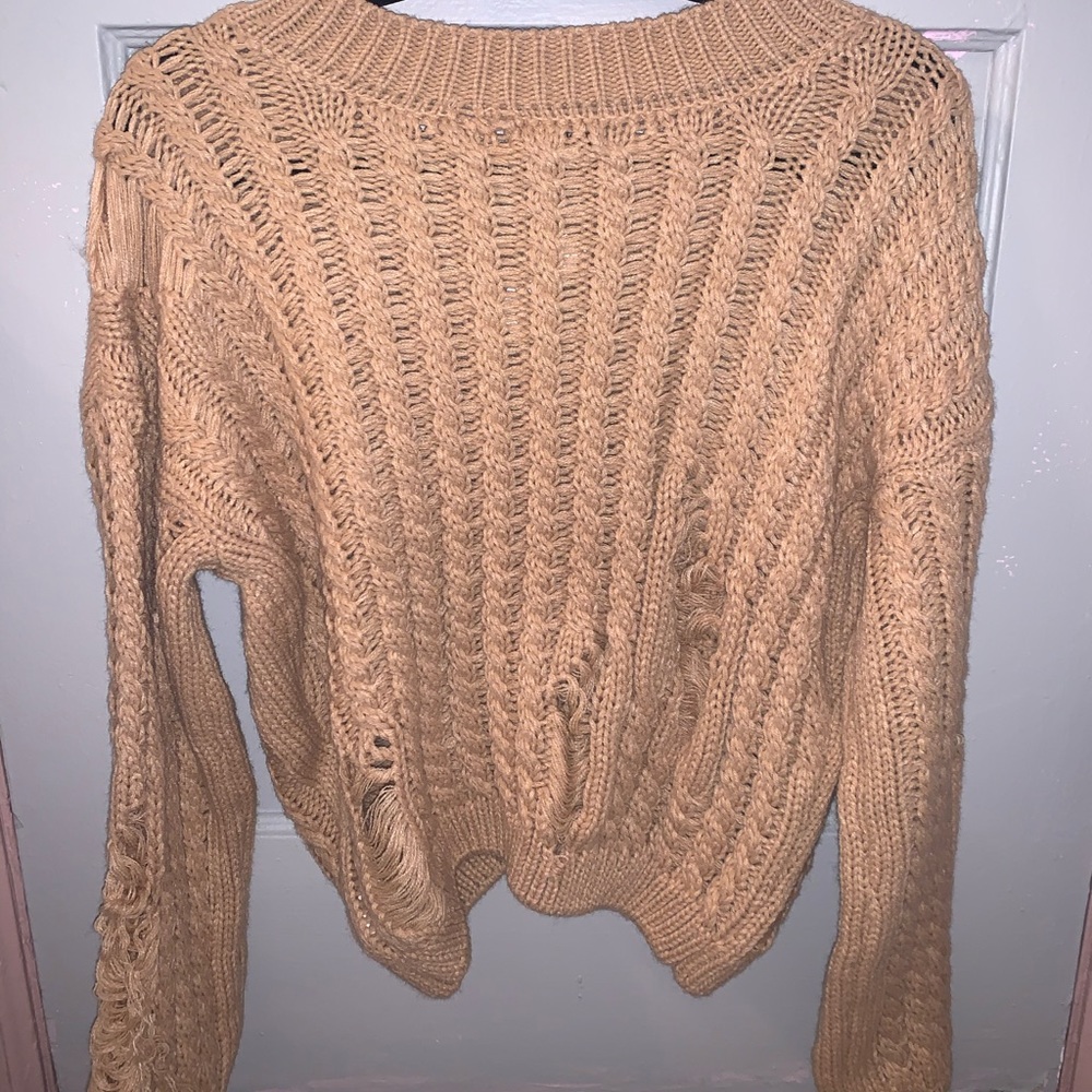 Cropped khaki distressed sweater - Picture 2 of 3